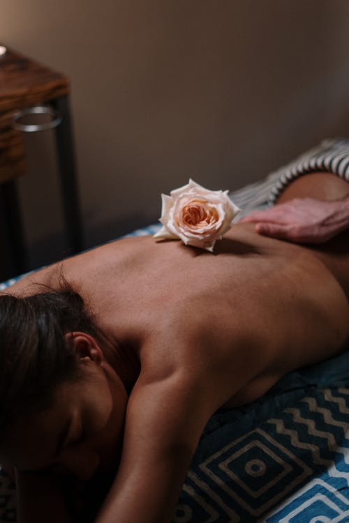 Comment le massage est inclus dans la thérapie psychocorporelle ?